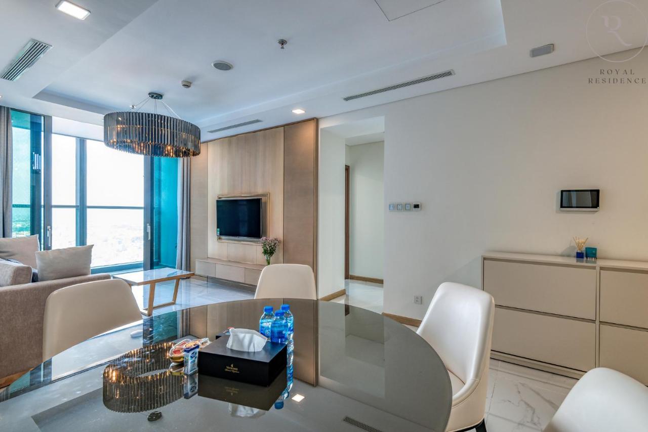 Landmark 81 - Royal Residence Хошимин Экстерьер фото